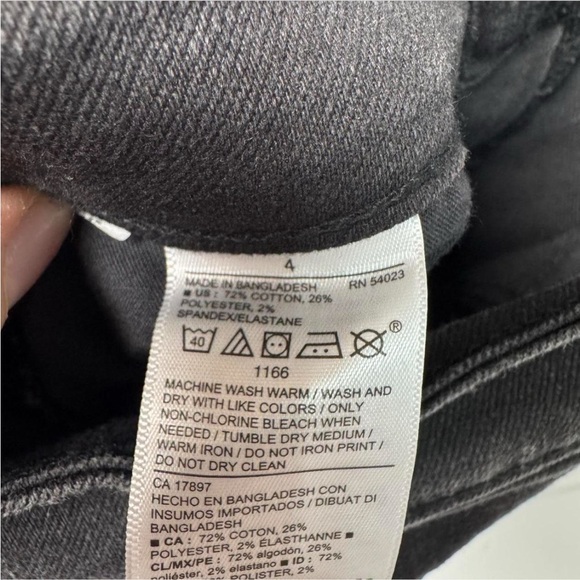 Old Navy Black Charcoal Denim Skirt - Picture 5 of 7